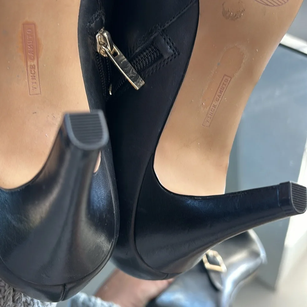 Vince Camuto black‎ leather boots